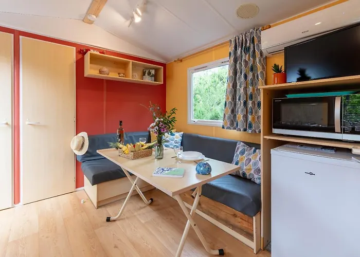 Feriehus L'eucalyptus, Mobil-home Avec Exterieur Spacieux A Quelques Metres De La *